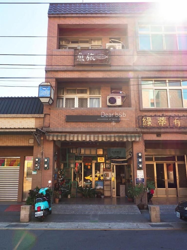 Fish Hostel 3/50