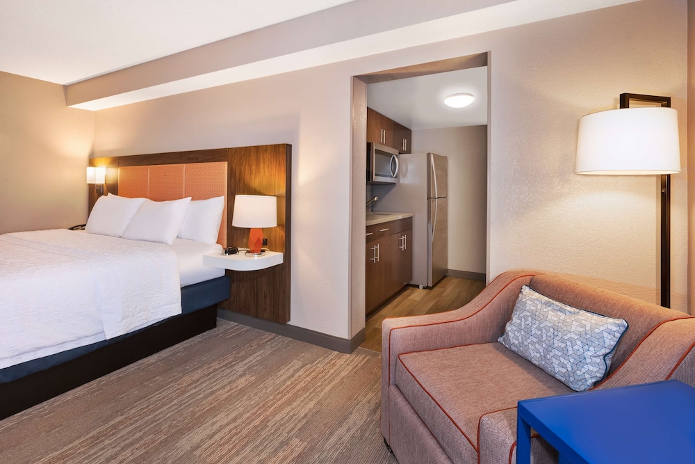 Hampton Inn Princeton 17/34