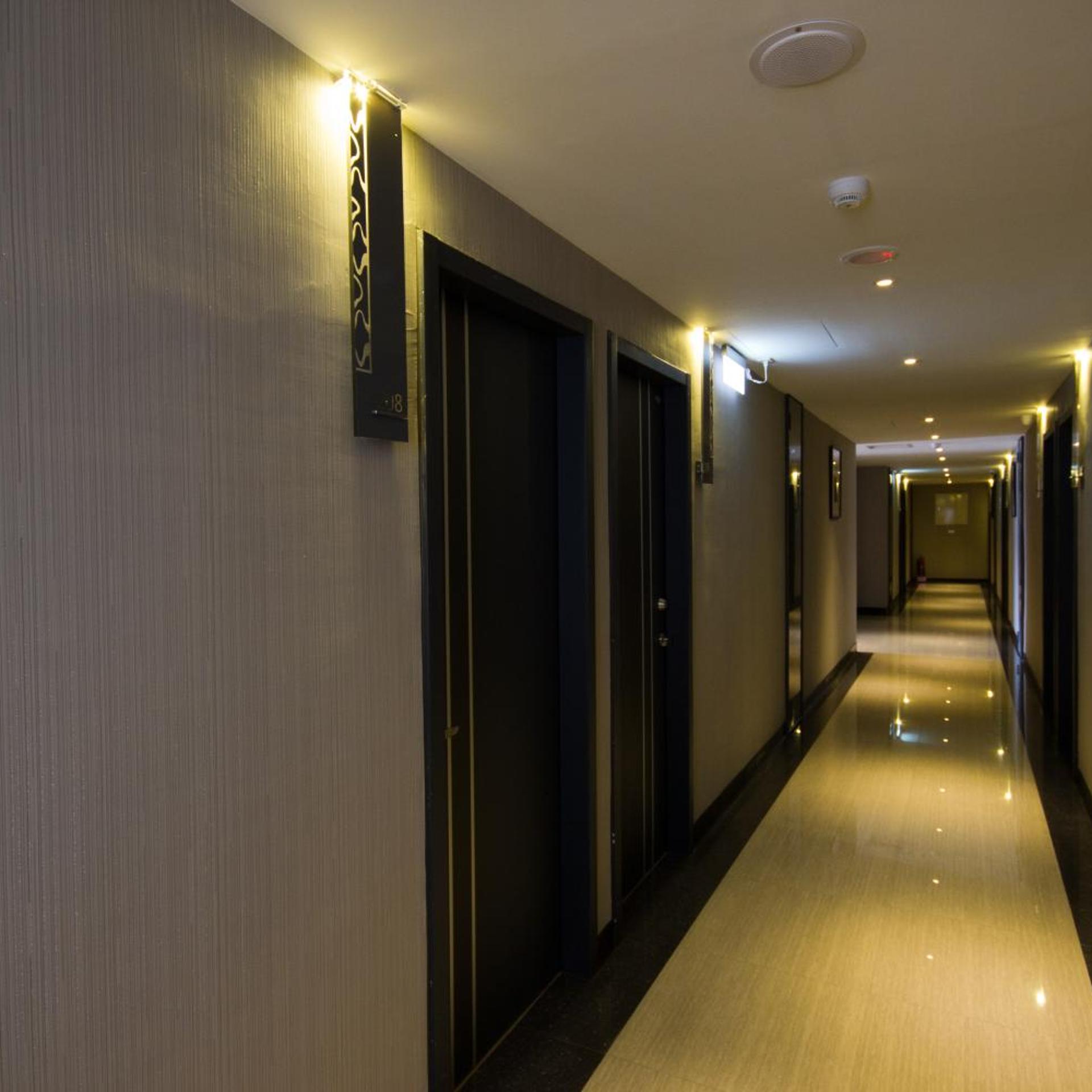 Royal Guest Hotel 25/41