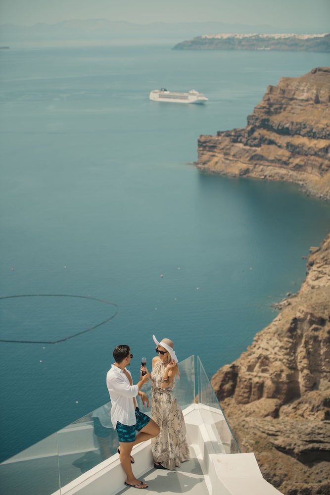 Symphony Suites Santorini 42/50