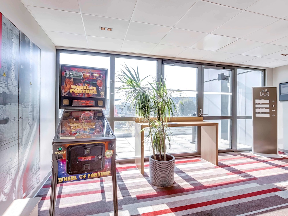 Ibis Paris Coeur d Orly Airport Hotel 9/66