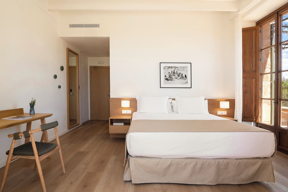 Superior, King Bed, Terrace