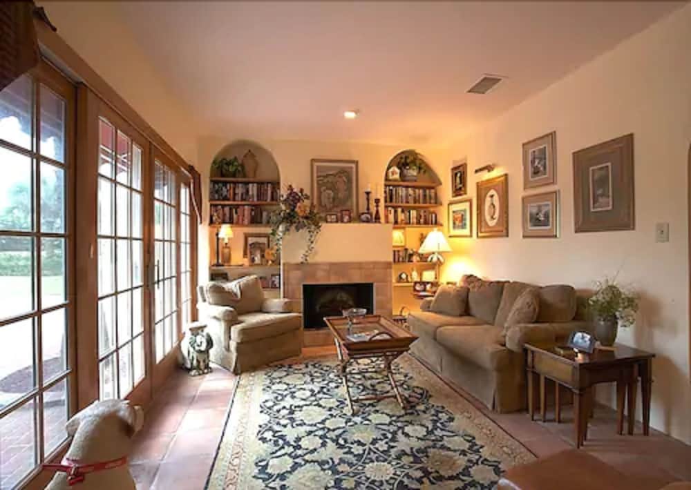 INN AT COCOA BEACH 20/35