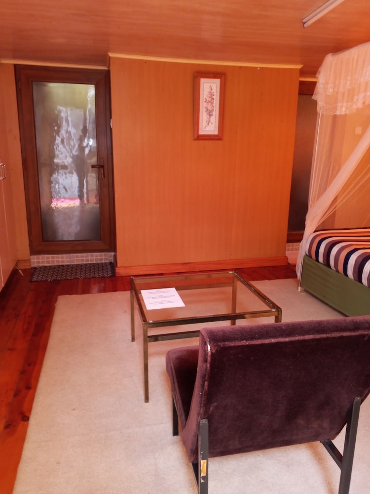 Classic Guest Home 19/50