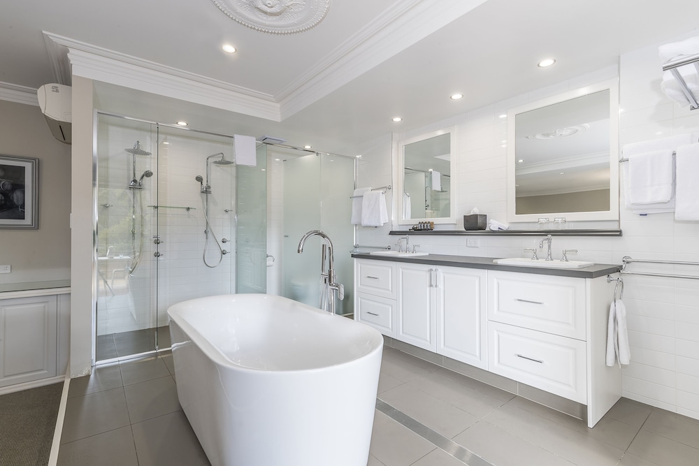 Grand Mercure Basildene Manor 20/46
