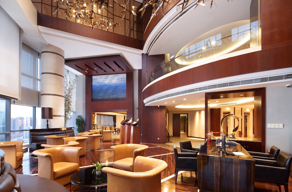 L Gem Hotel 32/50
