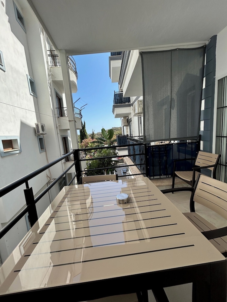 Dekatria Rooms & Aparts 30/50