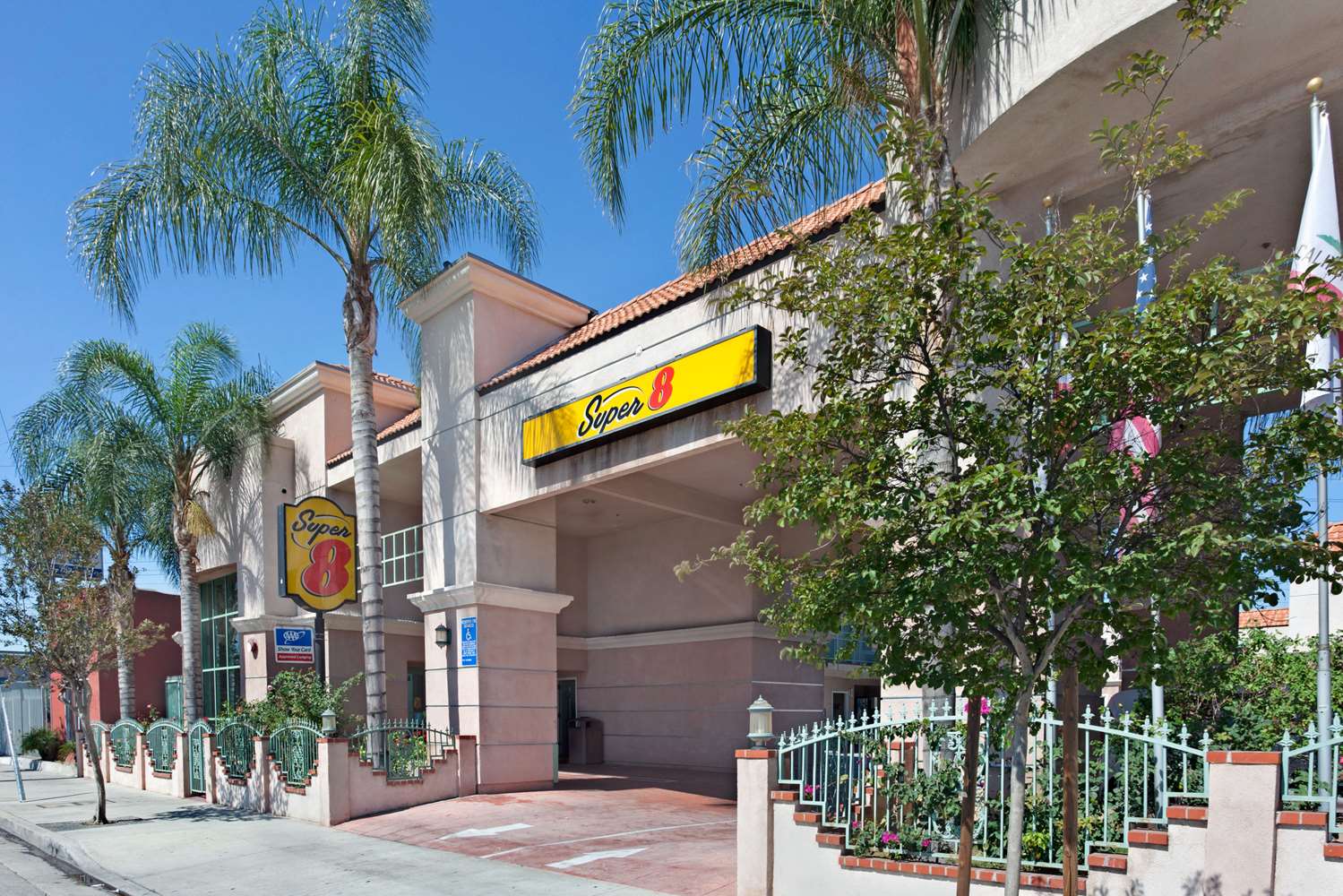 Super 8 By Wyndham North Hollywood 21/29