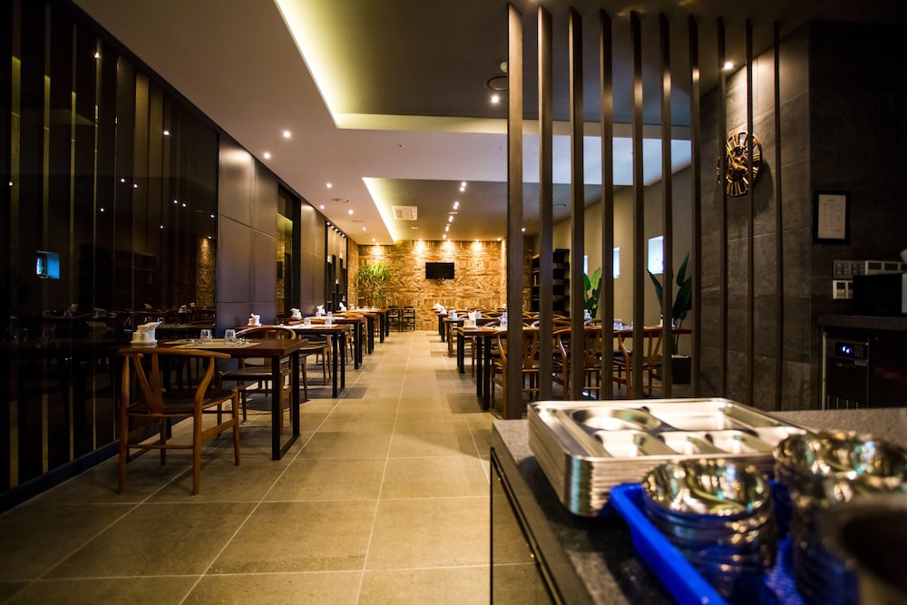J Square Hotel 35/46