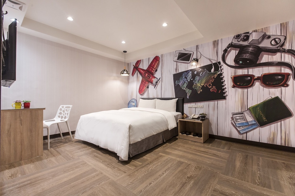 The Young Hotel Taoyuan 16/32