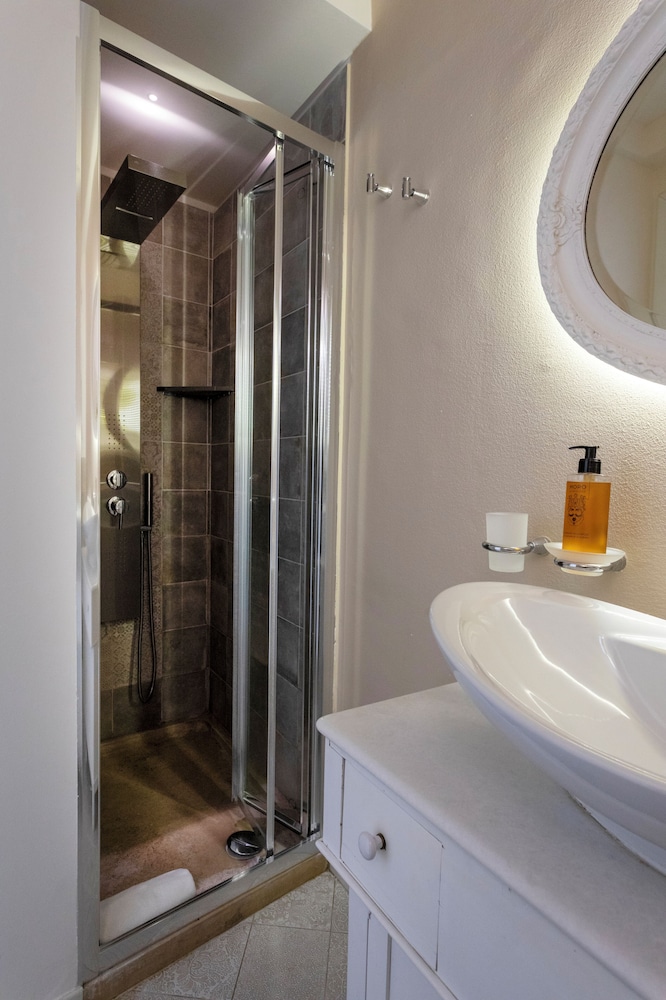 Dimora Bellini Luxury Rooms And Breakfast 47/50