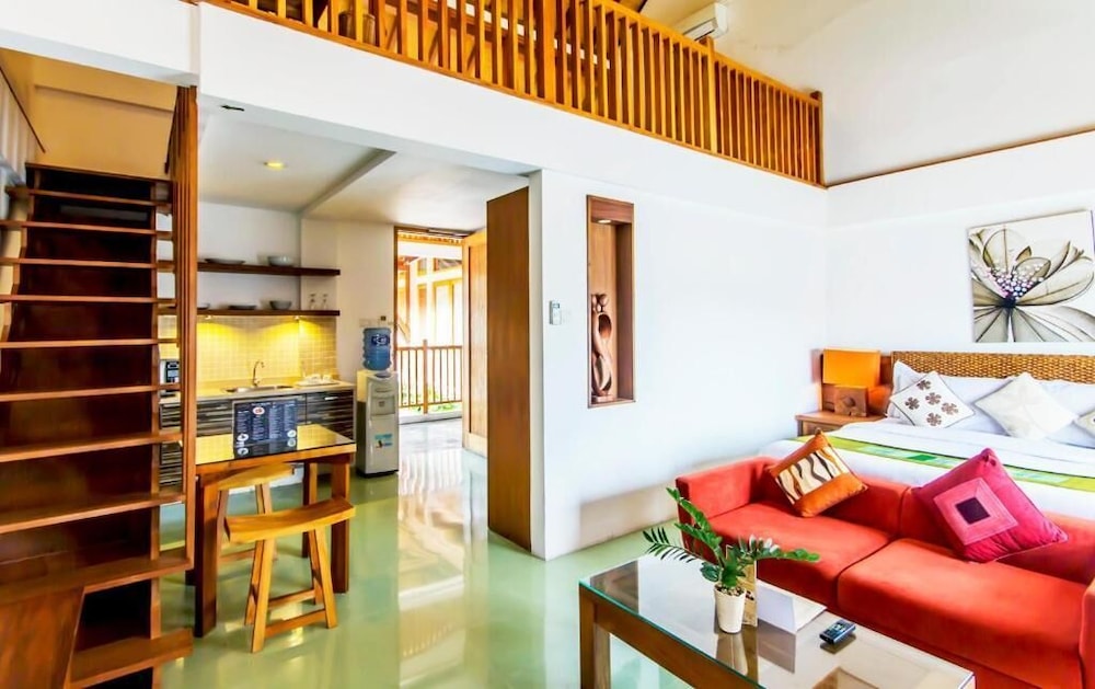 Villa Damar 19/36