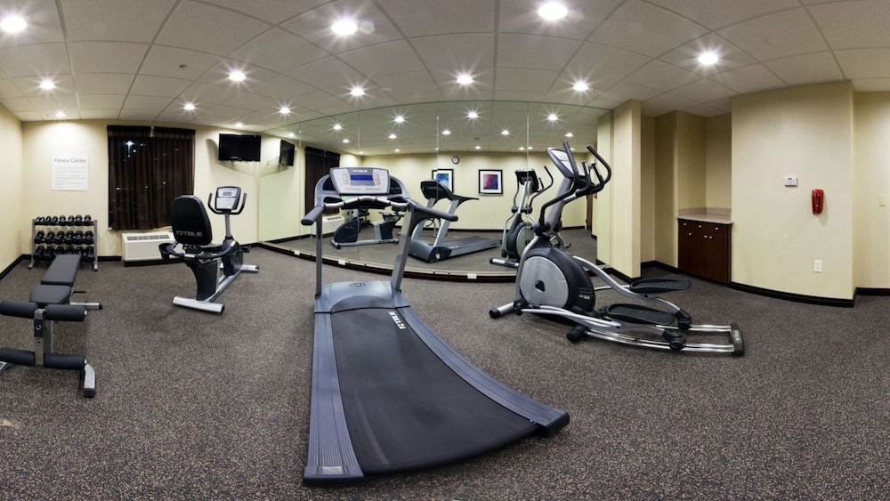 Holiday Inn Express Hotel & Suites Cordele North 46/79