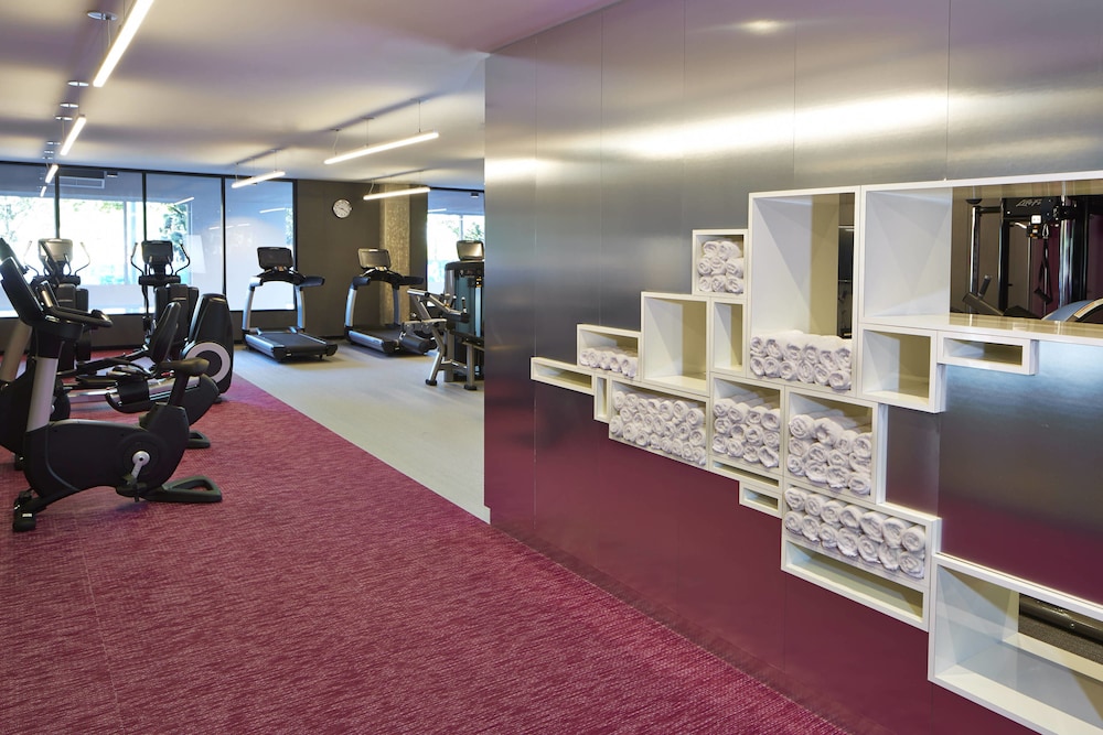 ALOFT SEATTLE REDMOND 26/52