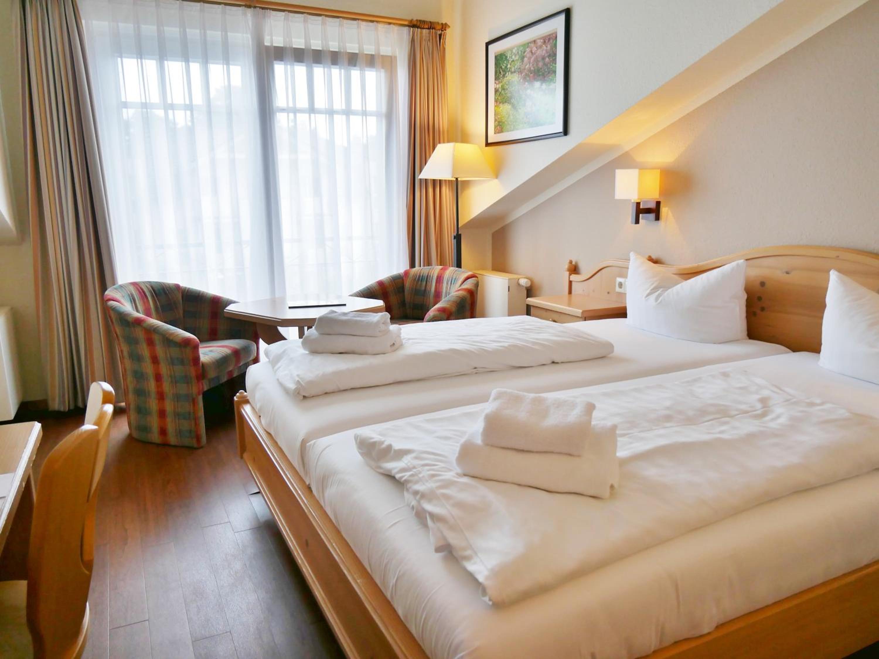 Room, Double Bed