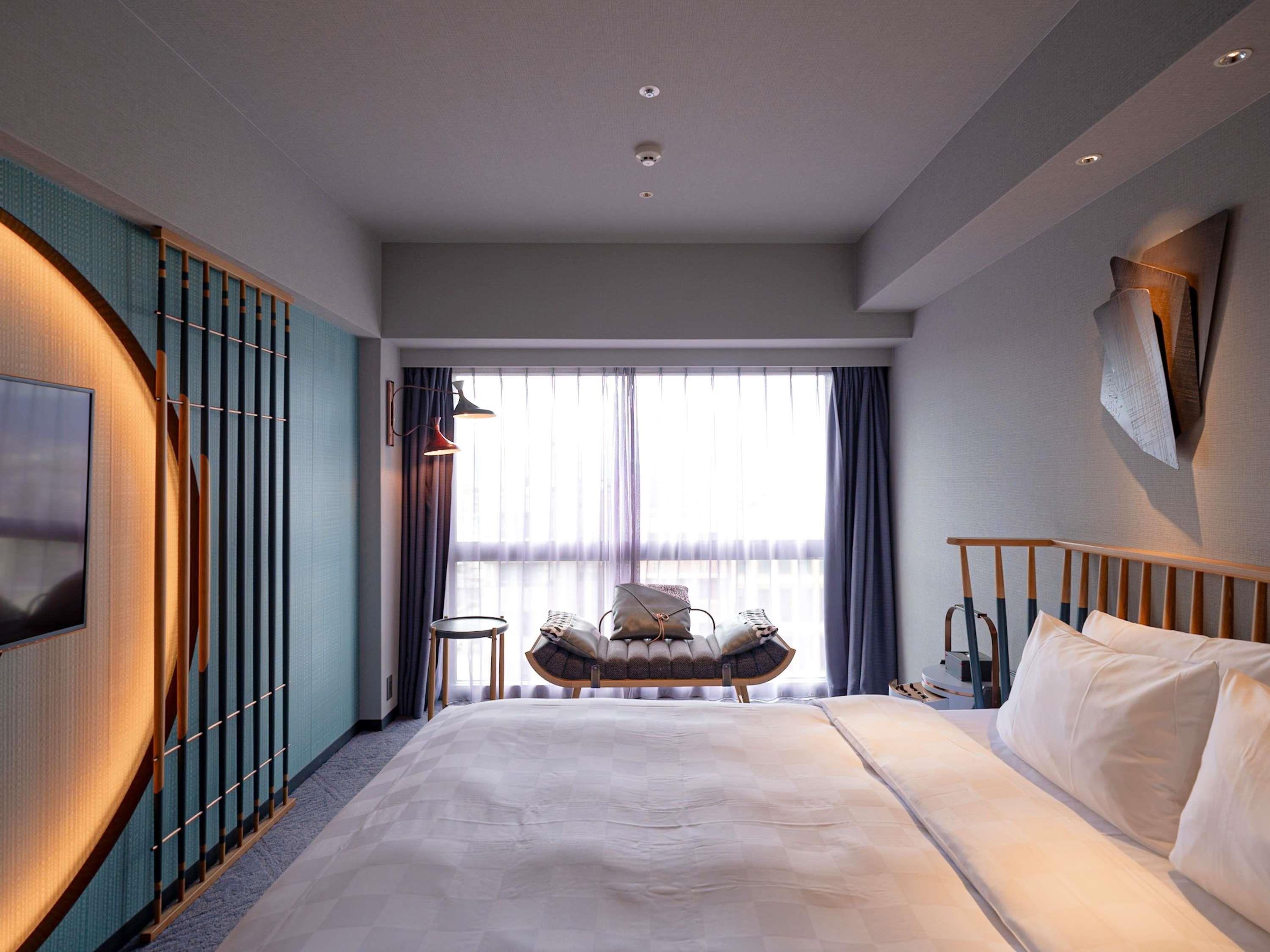 Privilege, Convertible Double Bed