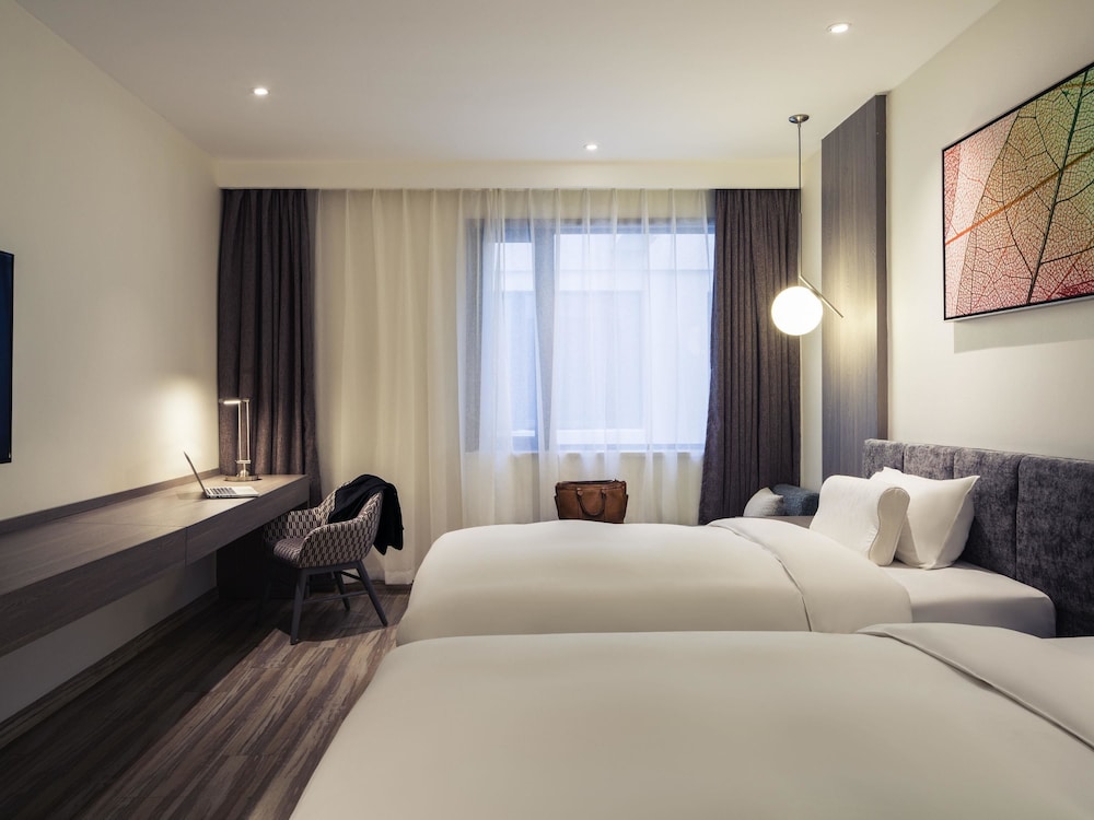 Mercure Shanghai Hongqiao South 21/96