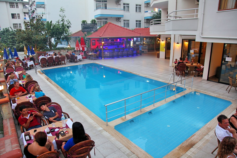 Yeni Acun Apart Hotel 9/47