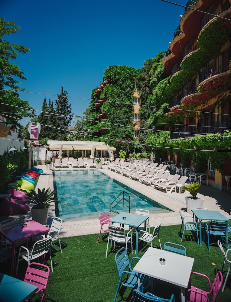 Hotel Los Angeles & Spa 41/50
