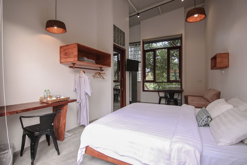 Sarina Boutique Hotel 18/50