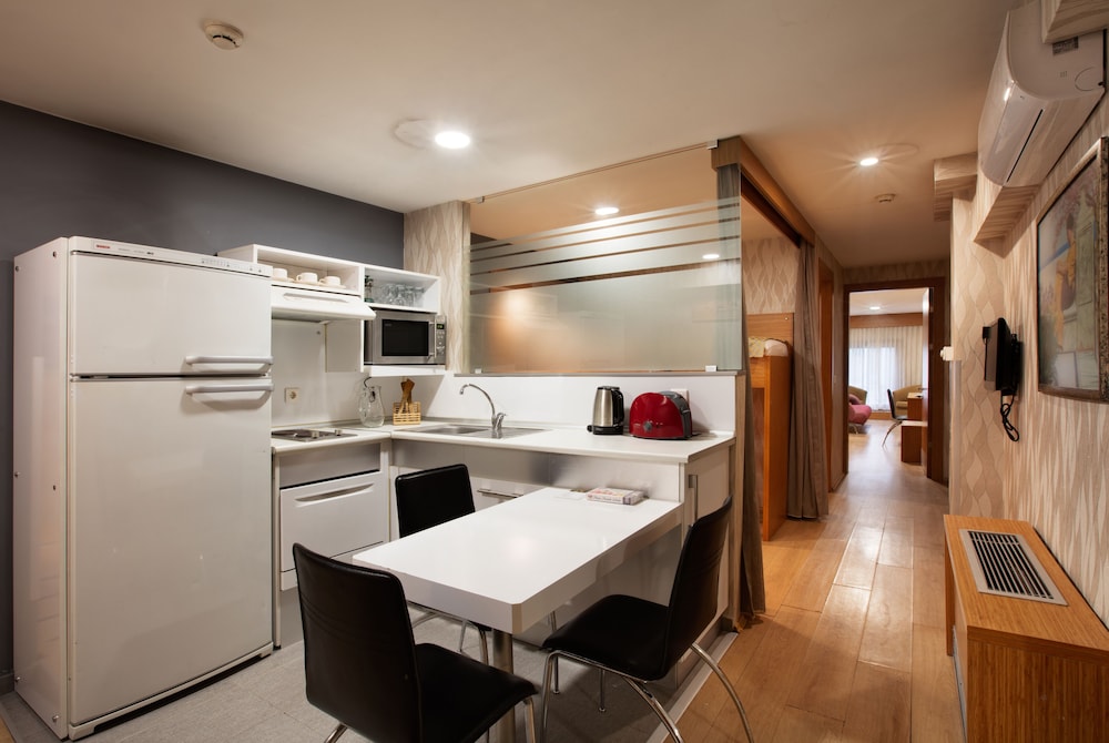 Gallery Residence And Boutique Hotel 23/72