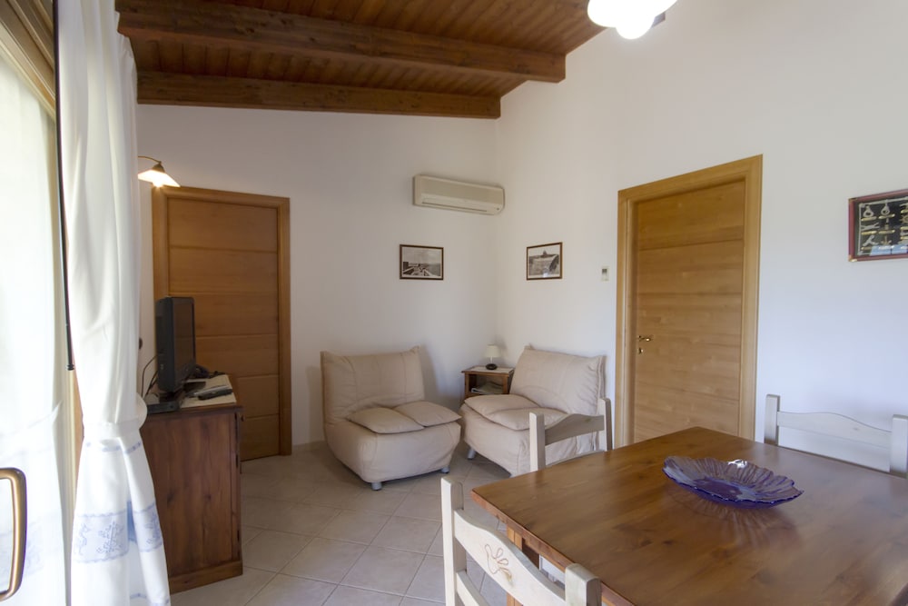 Podere Monte Sixeri - Le Residenze 37/52