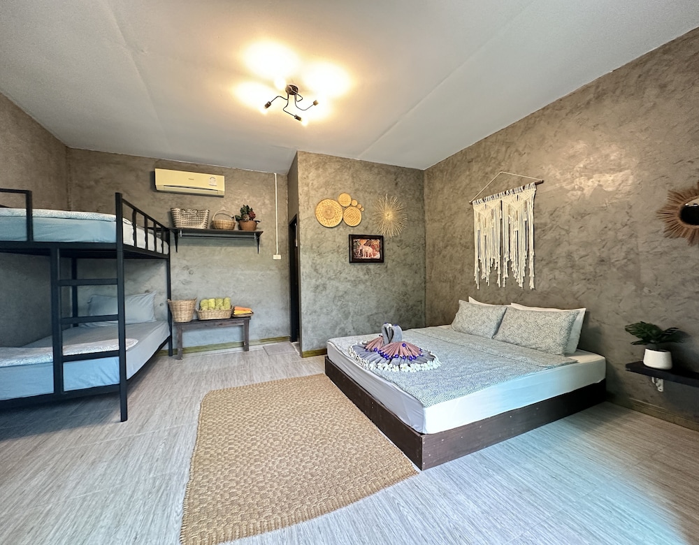 Oasis Lipe Resort 20/66
