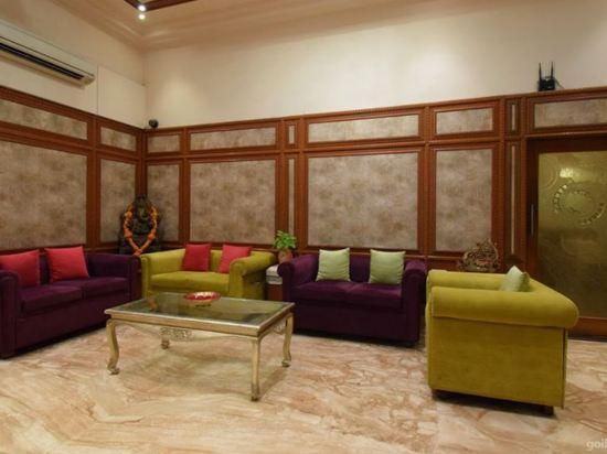 HOTEL SHREEMAYA 12/18