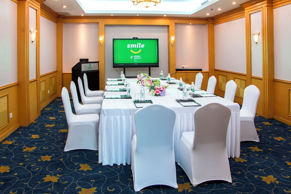 Holiday Inn Donghua 39/49