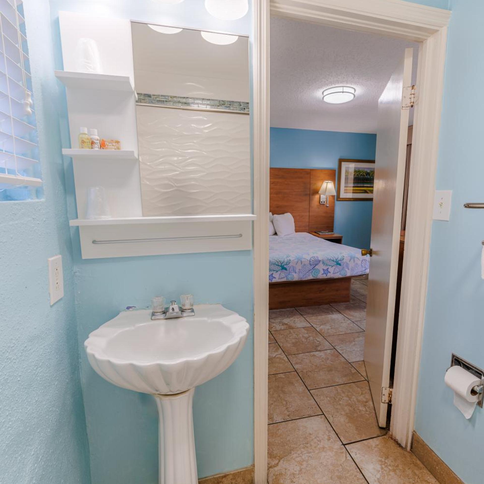 Dunes Inn and Suites 23/29