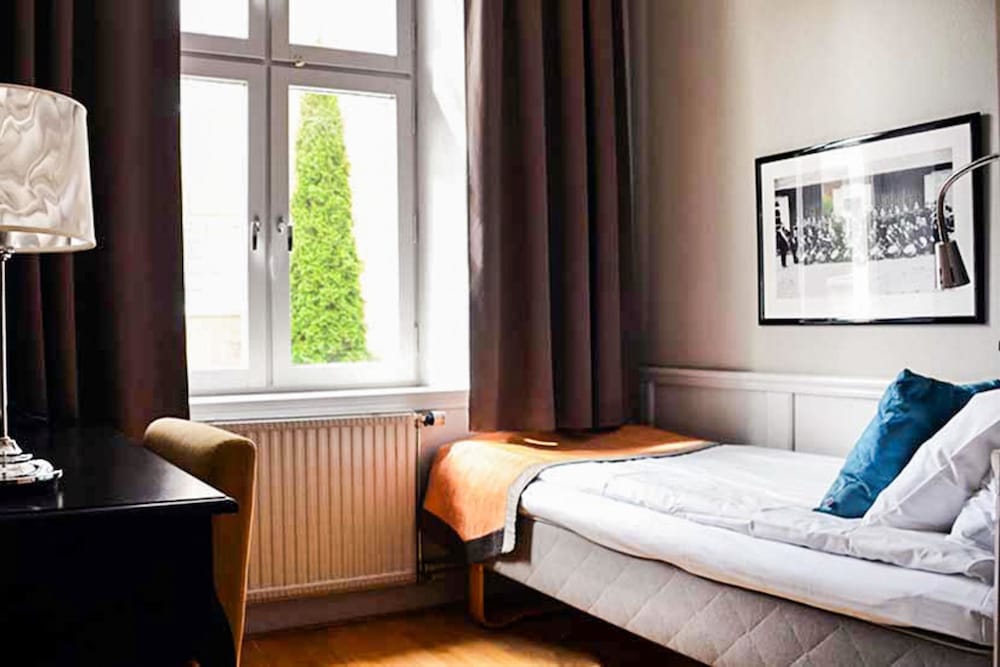 Home Hotel Majoren 22/48