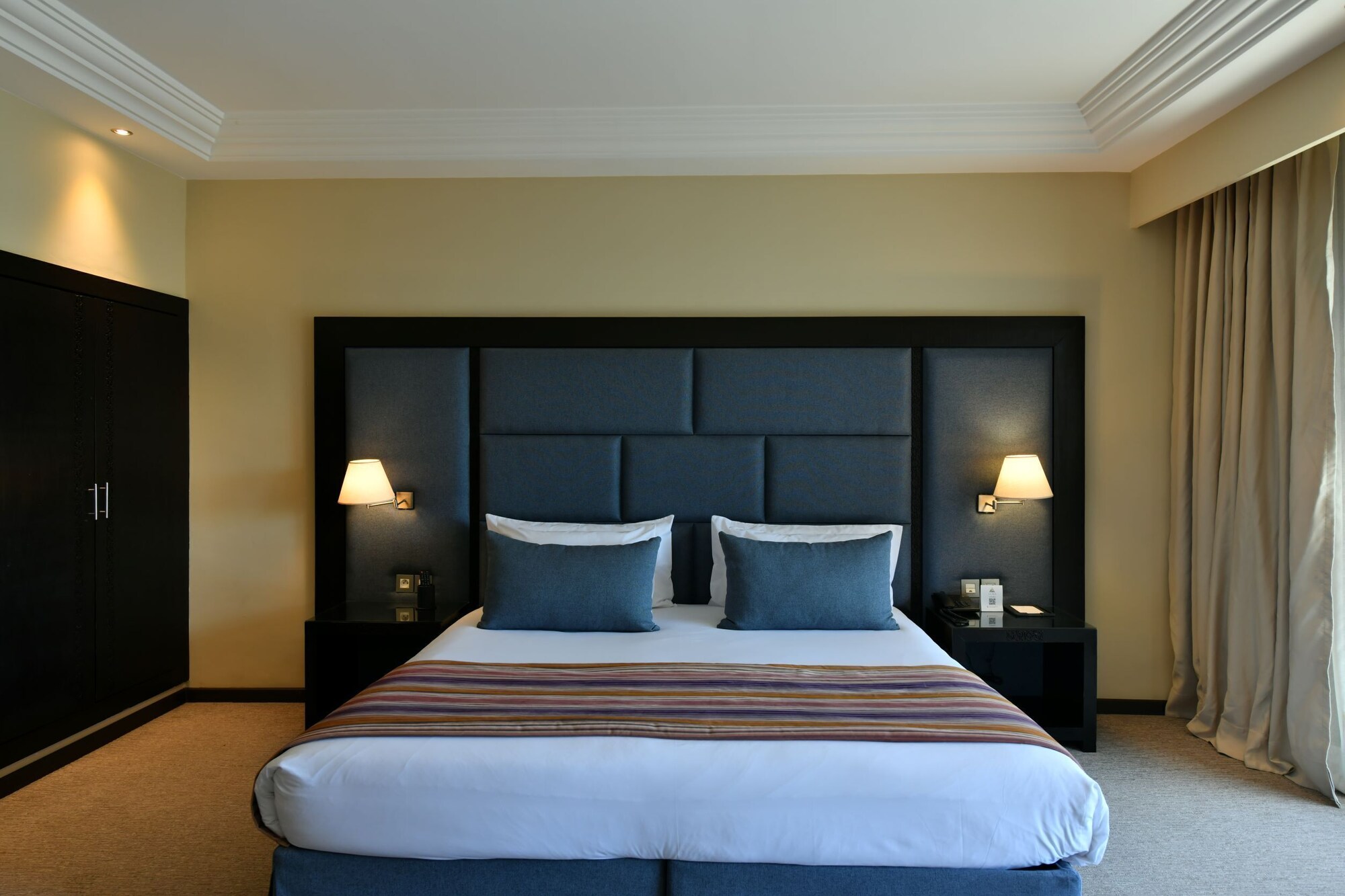 PREMIUM, SUITE, FOREST VIEW