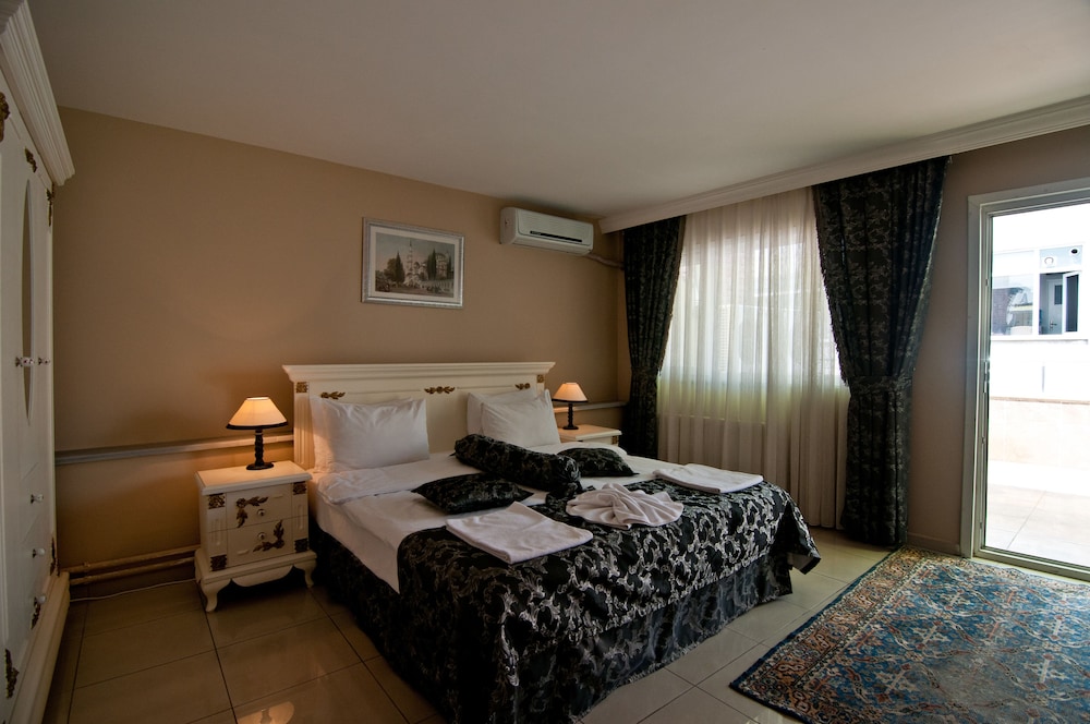 Safran Suites Apart 14/50
