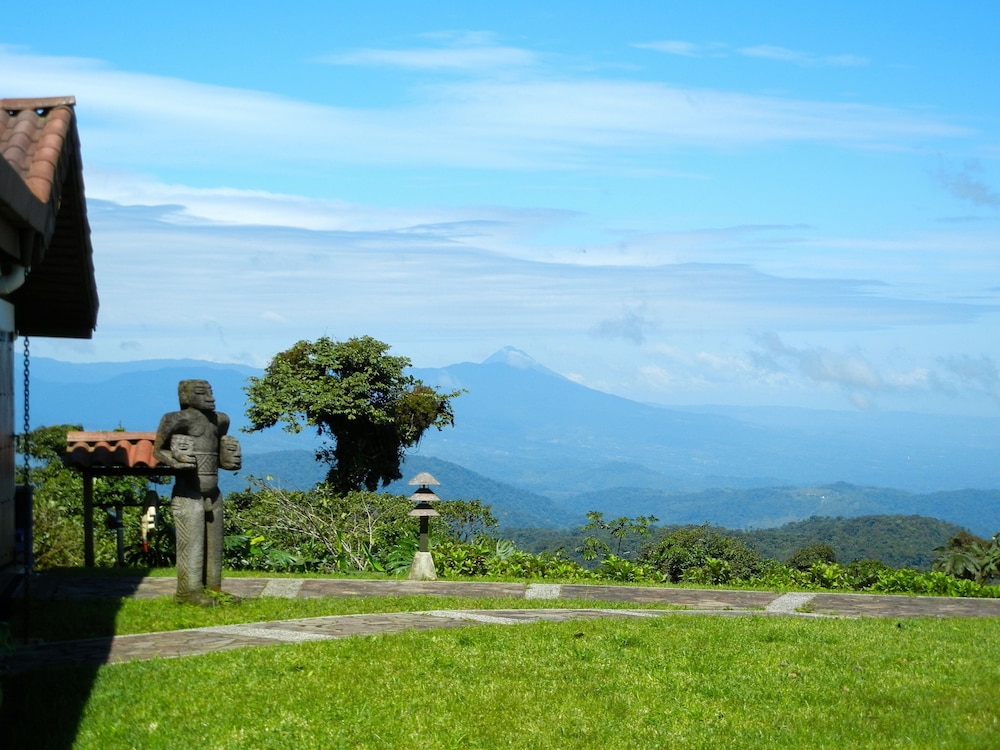 Villa Blanca Cloud Forest Resort and Nature Reserve 44/73