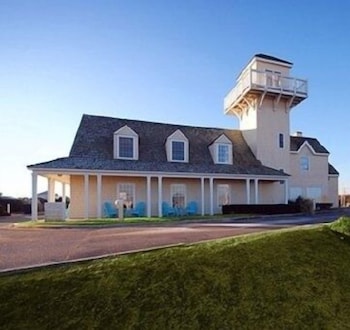 Hatteras Island Inn 56/60