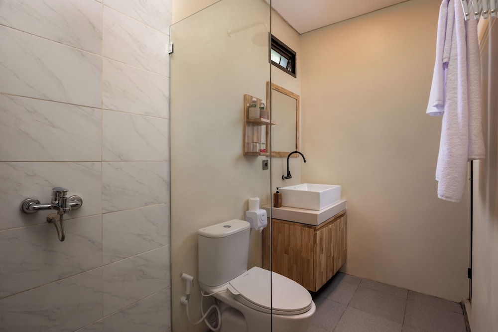 SENETAN VILLAS AND SPA RESORT 45/50