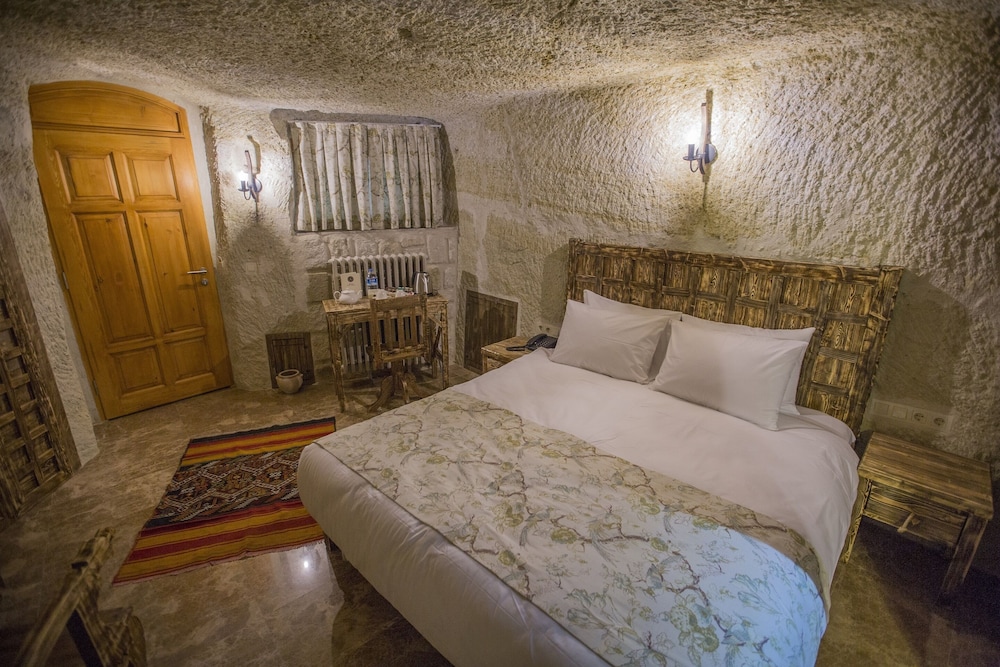1 BEDROOM, ECONOMY, DOUBLE BED