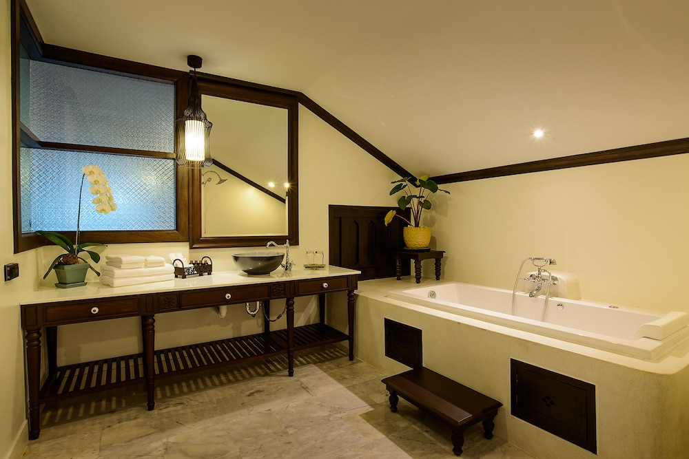 Na Nirand Romantic Boutique Resort 54/56