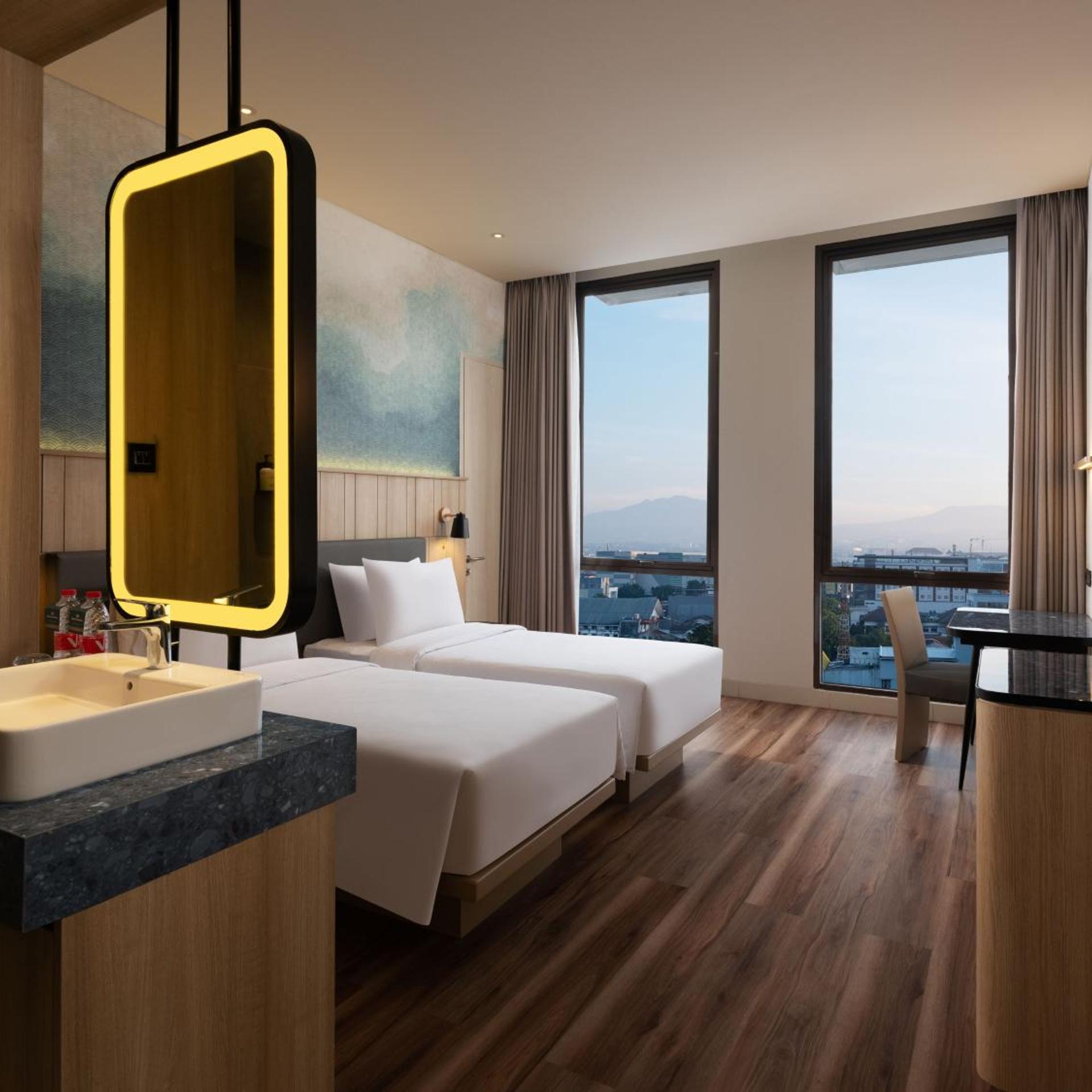 Hotel Santika Pasirkaliki 17/39