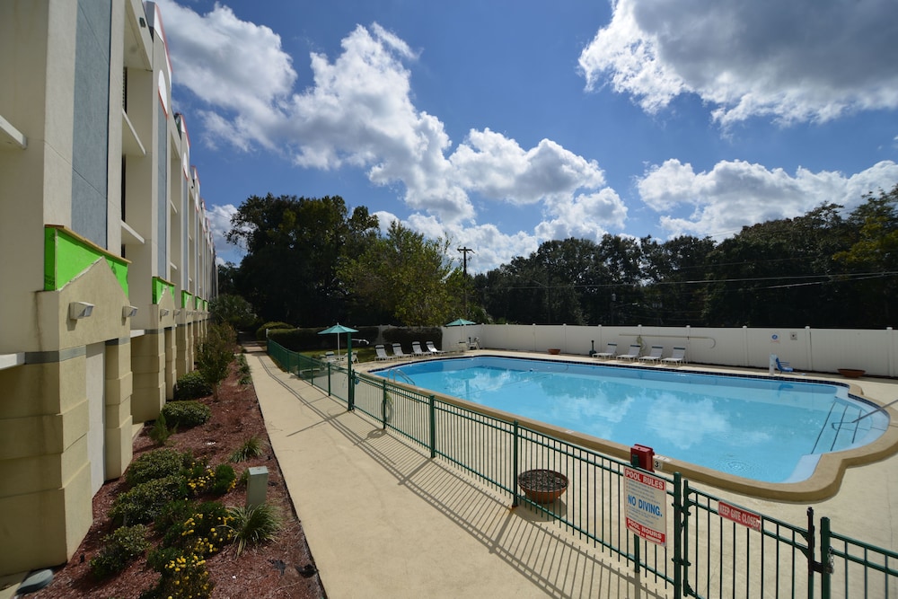 Wyndham Garden Tallahassee Capitol 33/54