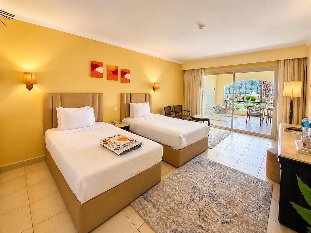 Royal Regency Club 25/50