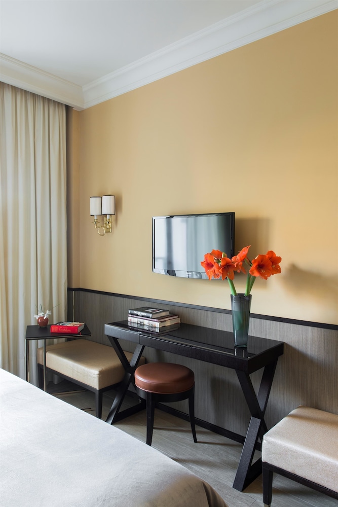 Starhotels Michelangelo Rome 46/48