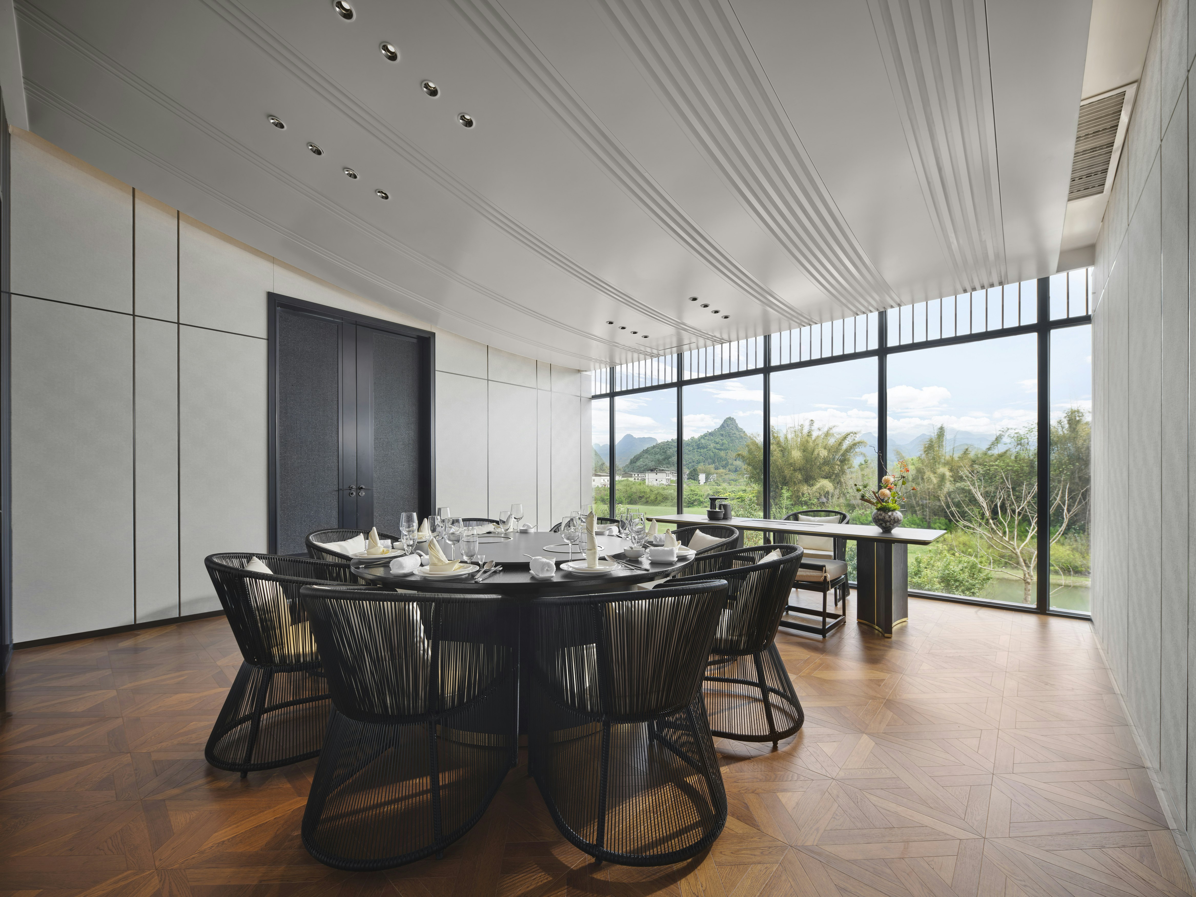 Hilton Garden Inn Guilin Yangshuo 24/41