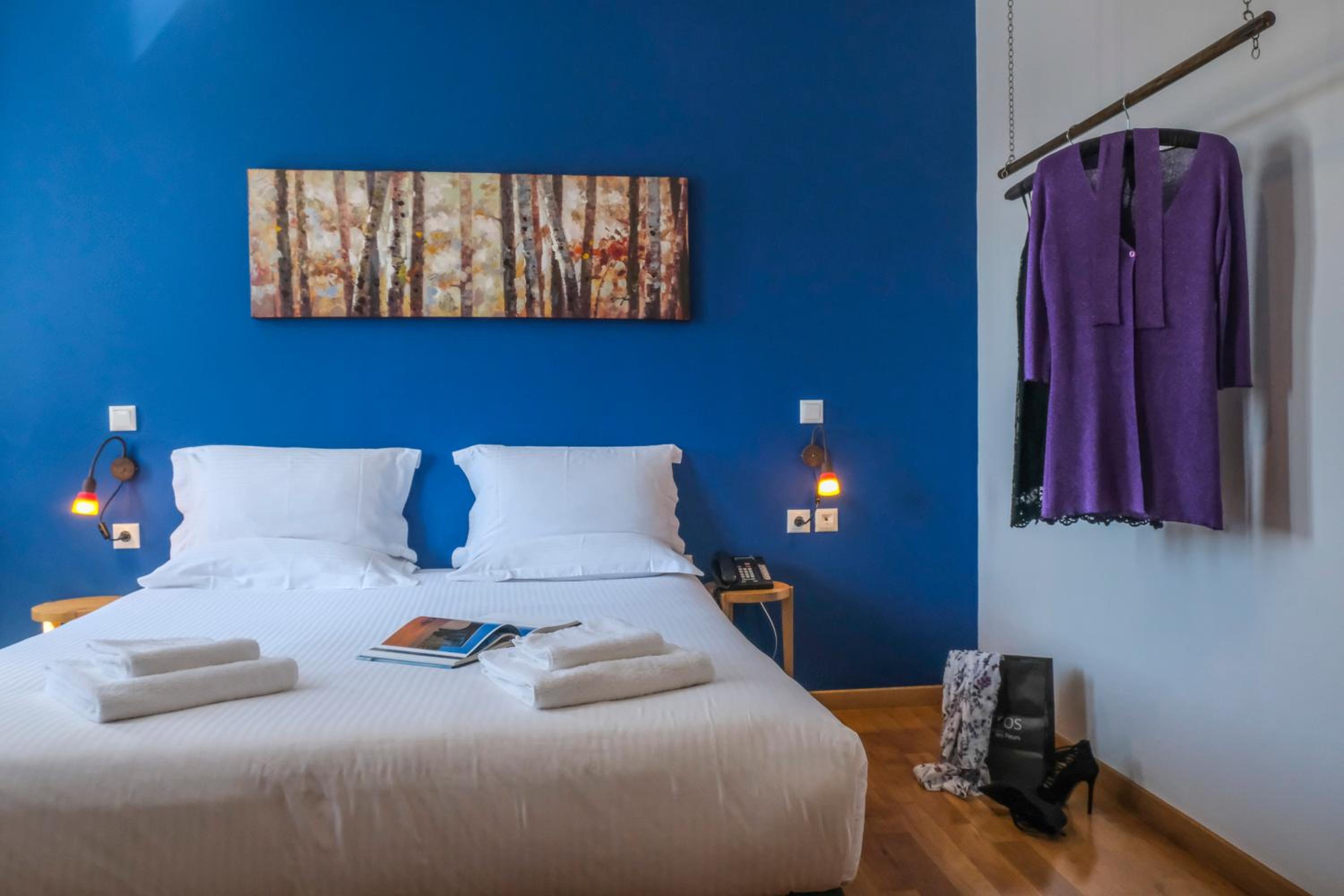 Deluxe, Double Bed, Street View