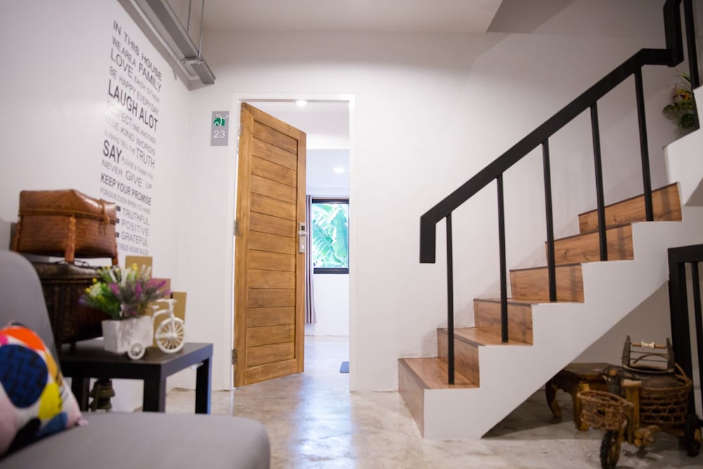 Suree House 35/42