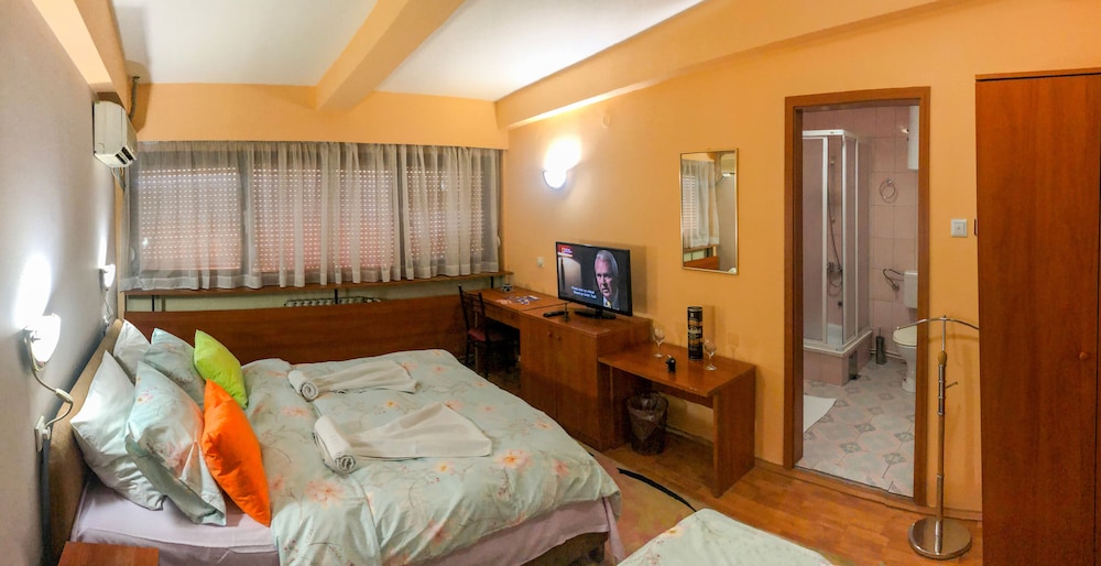 Hotel Square 19/55