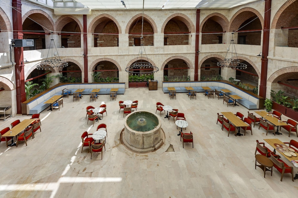 Silk Road Museum Hotel 40/50
