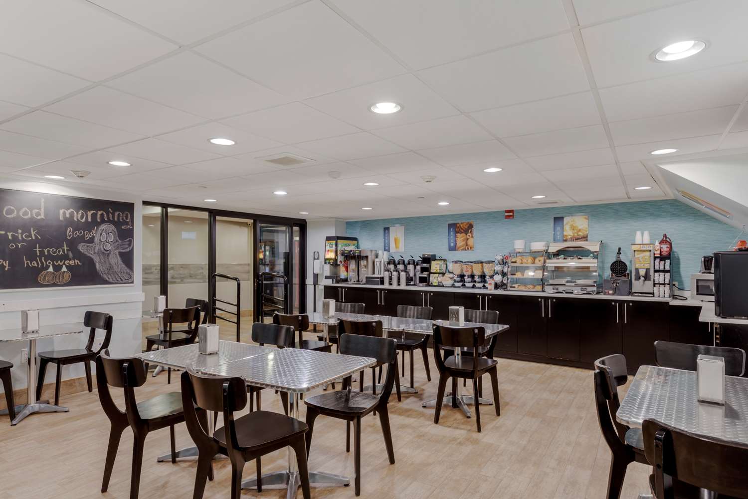 Best Western Plus Brooklyn Bay Hotel 12/18