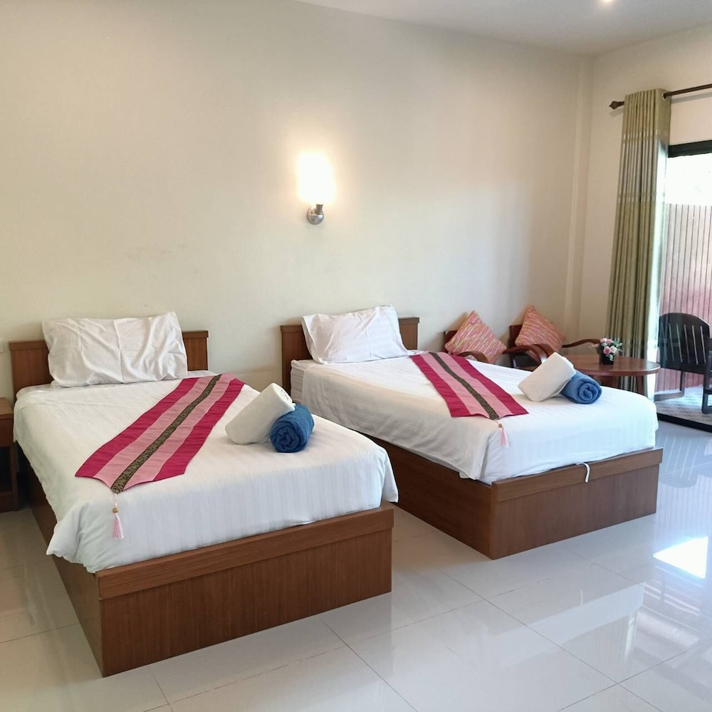 Baan Suan Resort 8/54