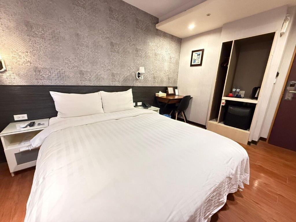Oursinn Hotel 28/72